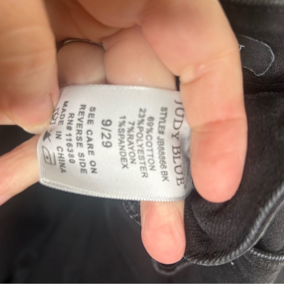 Judy Blue Black Straight Fit Jeans 9/29 Stretch Like New - Picture 6 of 8